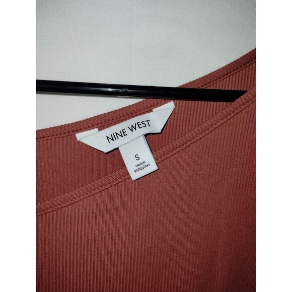 NWT Nine West Women's Mauve Rib Ruched Elbow Sleeve Top Size Small - Picture 5 of 8